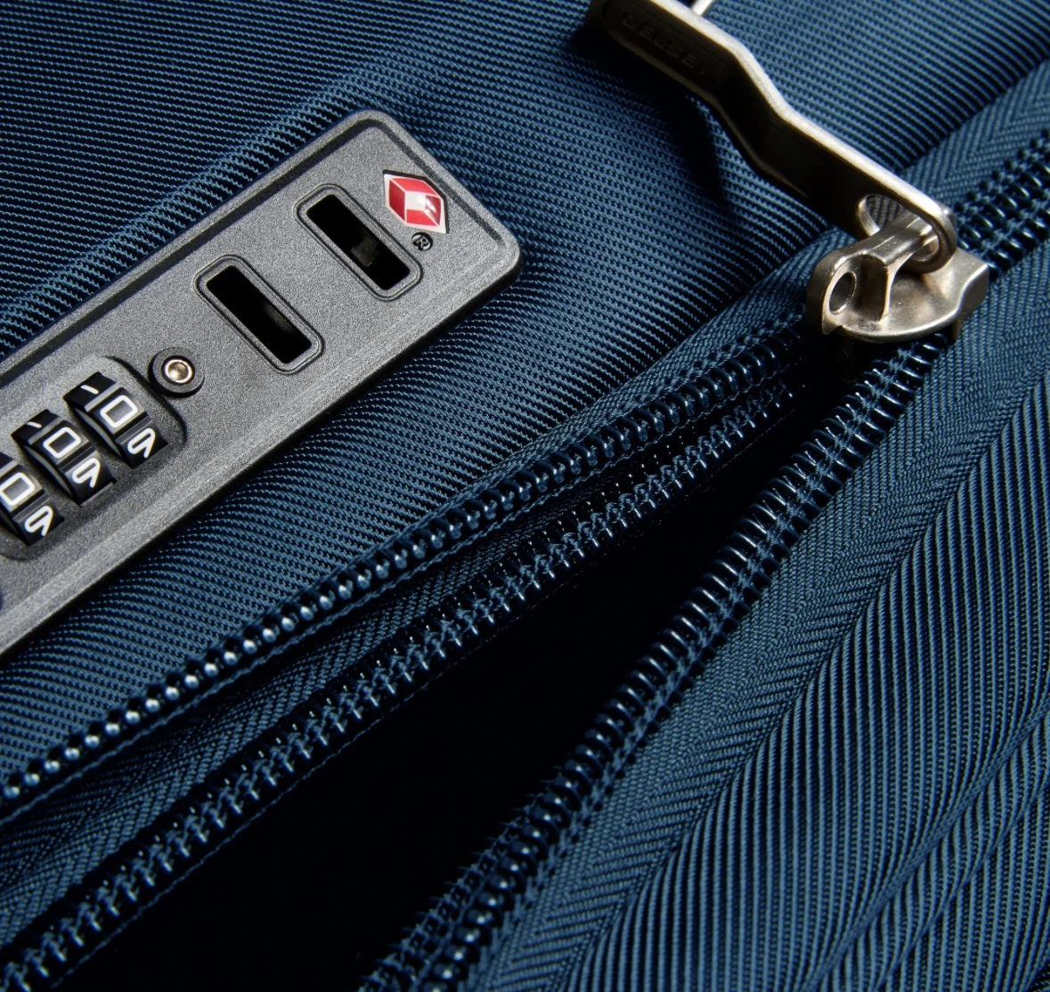 Delsey Skymax - LUGGAGE BAG