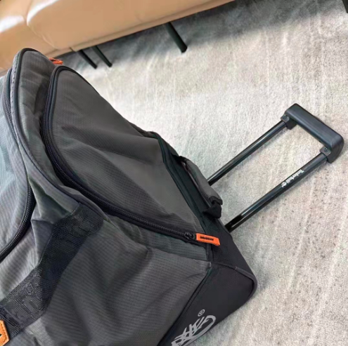 TIMBERLAND BRANDED 2 Wheeled Rolling TRAVEL Duffel Bag